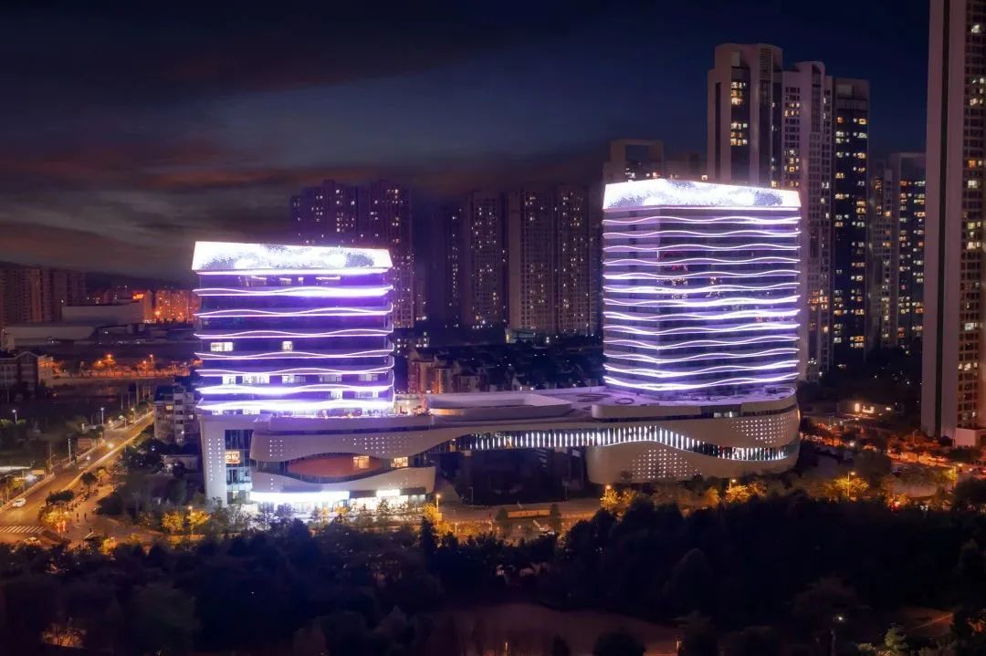 用燈光打造海浪風帆，邀您共賞寧德市夜景新地標