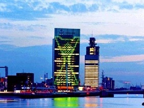 荷蘭照明新地標！荷蘭皇家KPN電信大廈的融景打造！